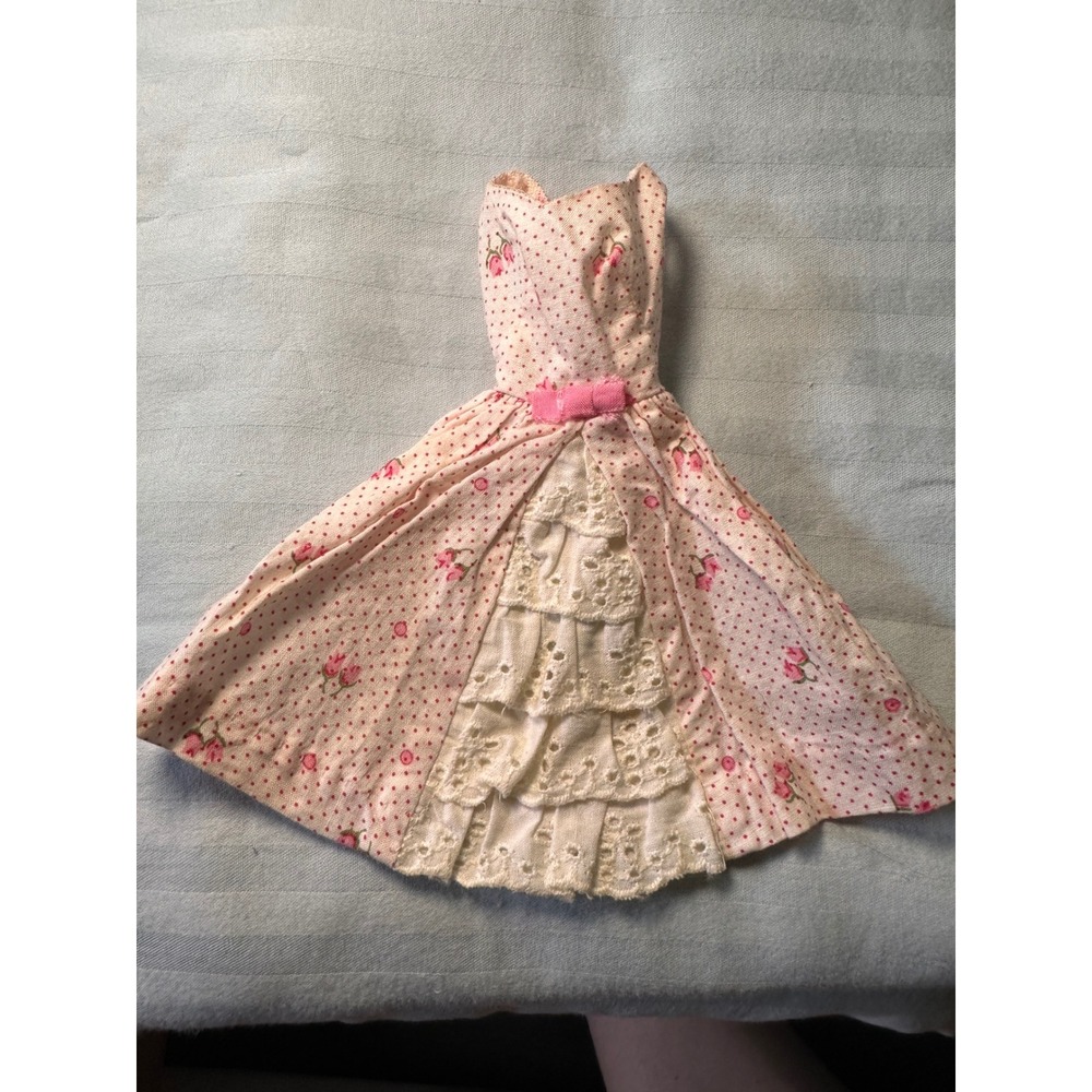 VINTAGE BARBIE #931 GARDEN PARTY DRESS